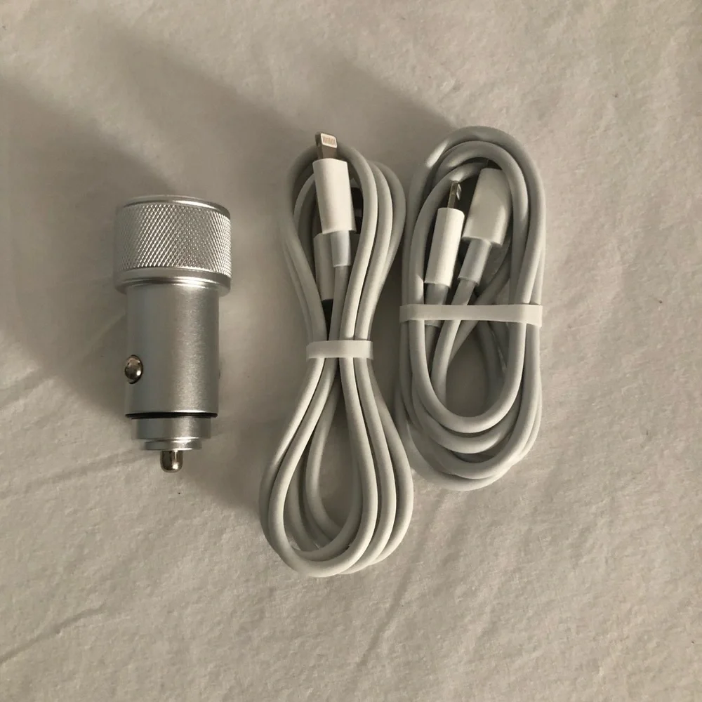 Silver Car Charger with Dual USB Ports for two iPhone/ iPad/AirPod cable.